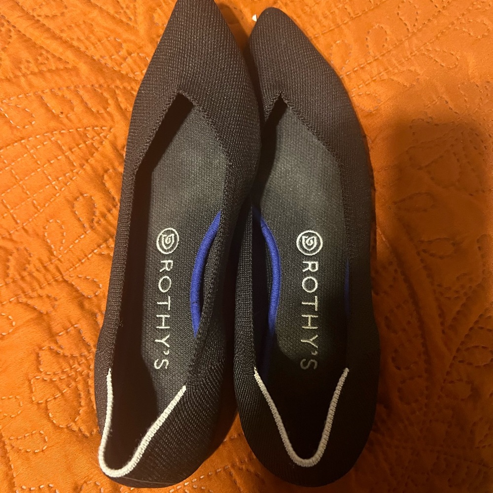 Merino wool black Rothy’s gently worn